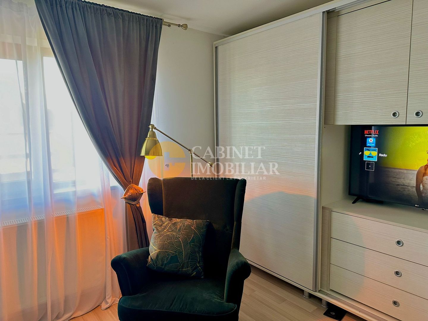 Casa Triplex Rediu Complet Mobilat - Poză 6