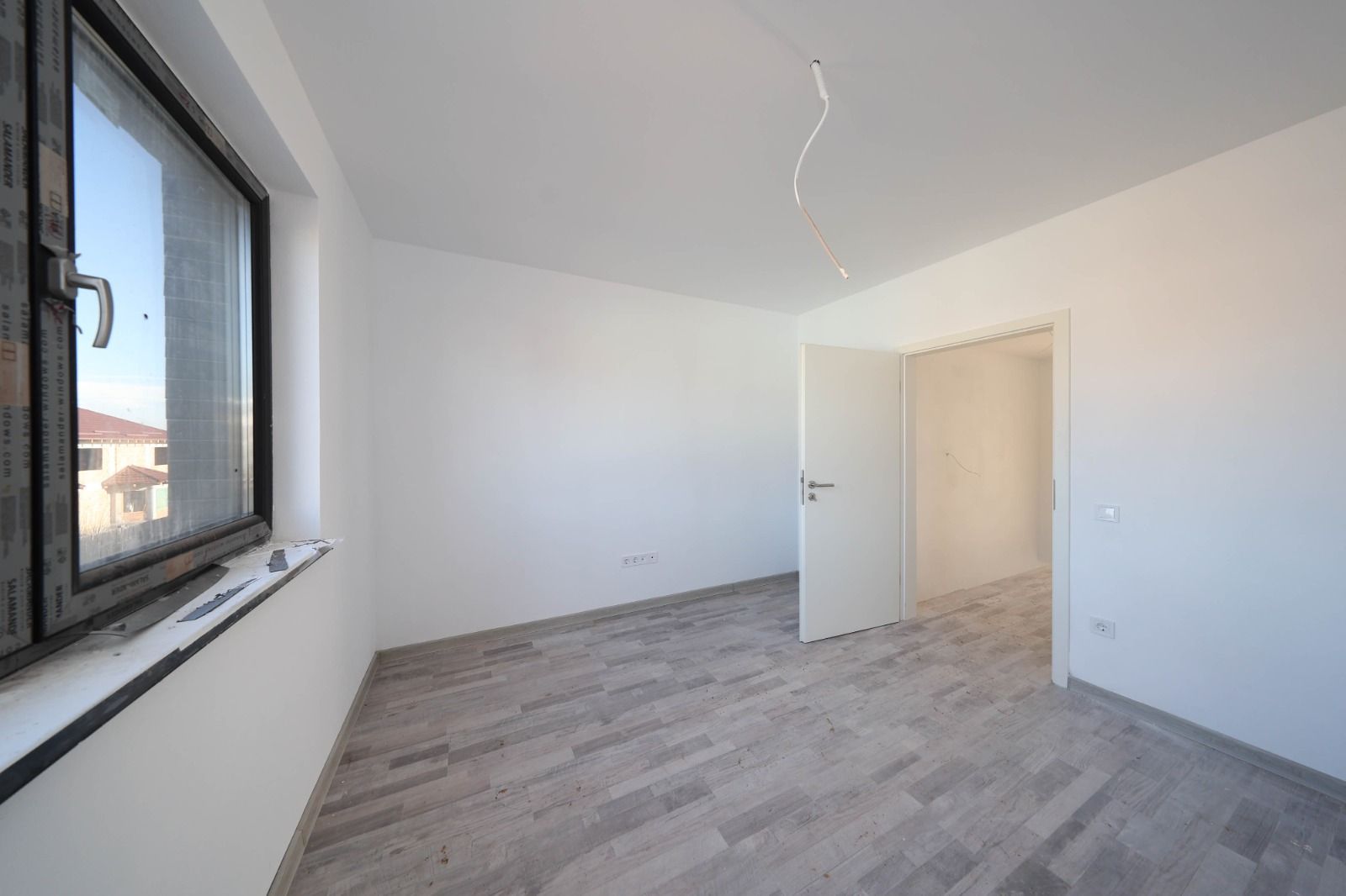 Casă Tip Duplex de Vânzare în Sânpetru | La Poalele Dealului Lempes - Poză 25