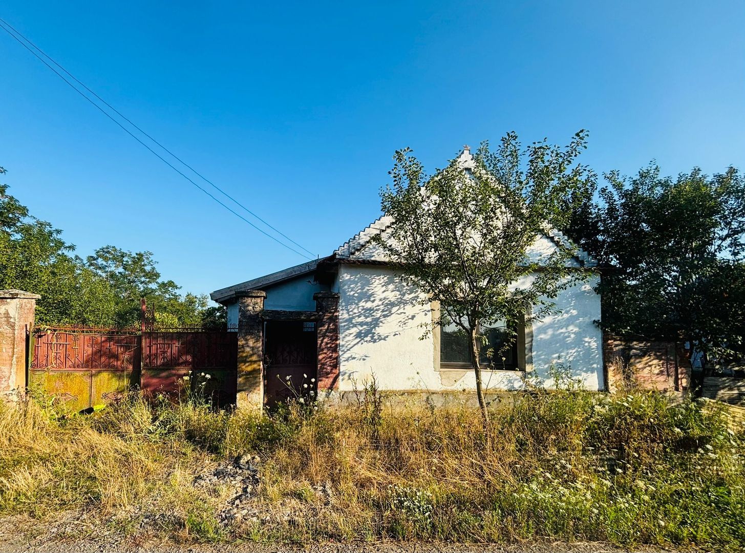 Casă și teren, 1.000 mp, Ciulești. 18.000 E. Comision 0 - Poză 3