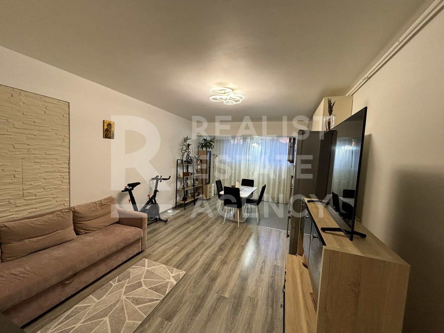 Vânzare, apartament, 3 camere, strada Prelungirea Ghencea, București - Poză 2