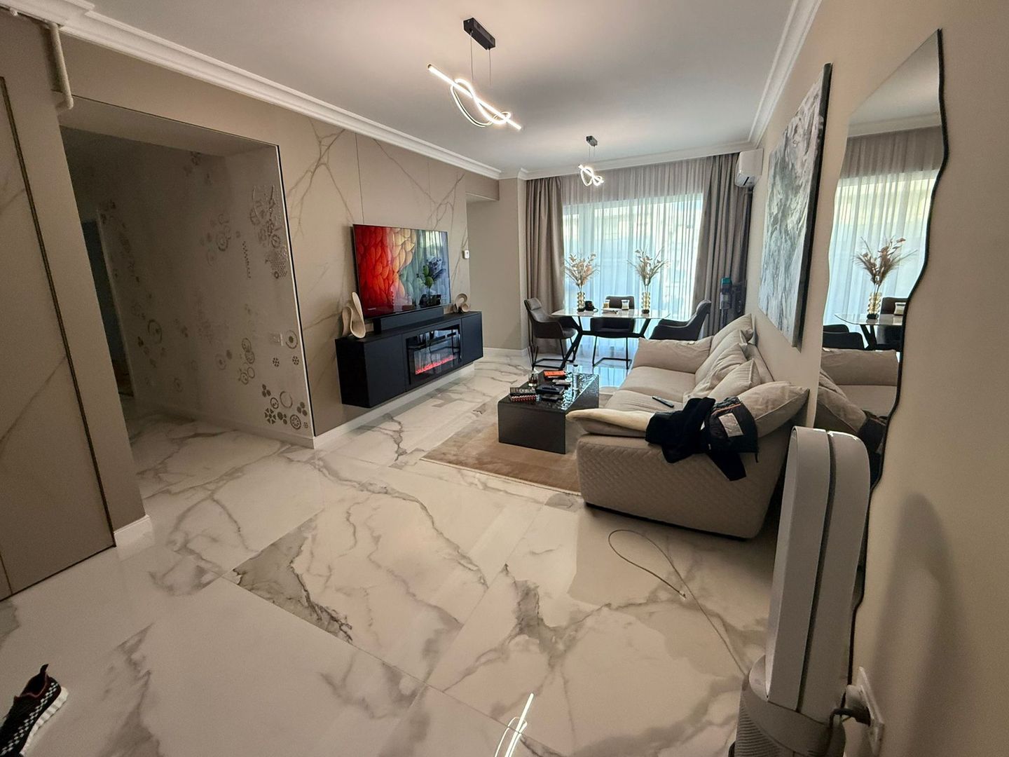 Vânzare apartament 3 camere 82mp - Poză 2