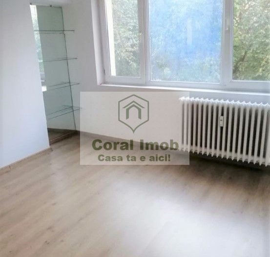 Inchiriere 3 camere, Zona Obor - Poză 1