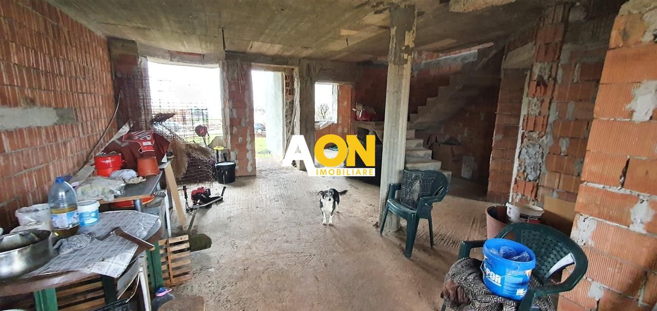 1/2 Duplex 5 camere S+P+M cu garaj 576 mp teren - Poză 2