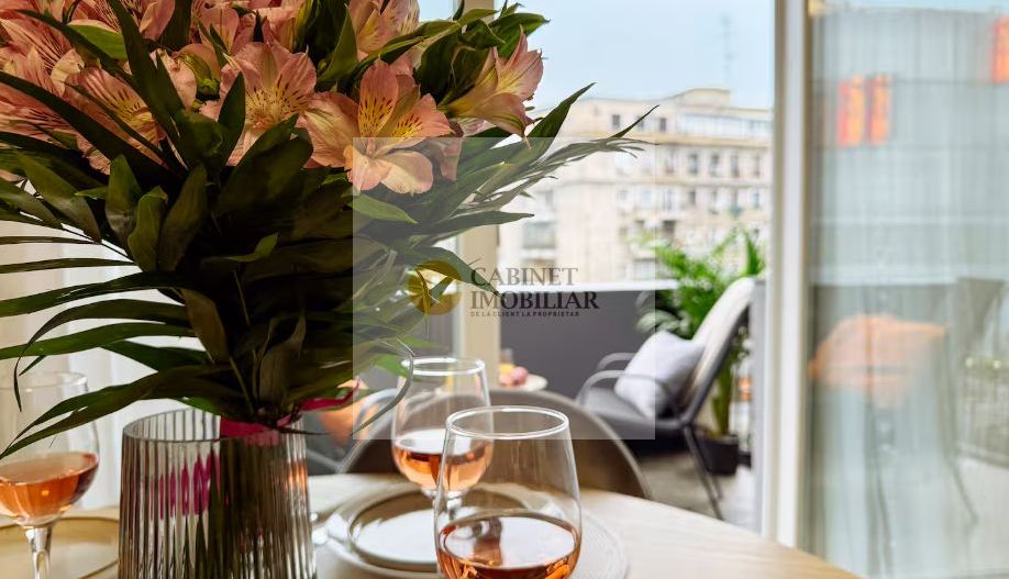 AIRBNB - 6 pers I Unirii - Centru Vechi I Etaj 4  I Balcon deschis - Poză 9