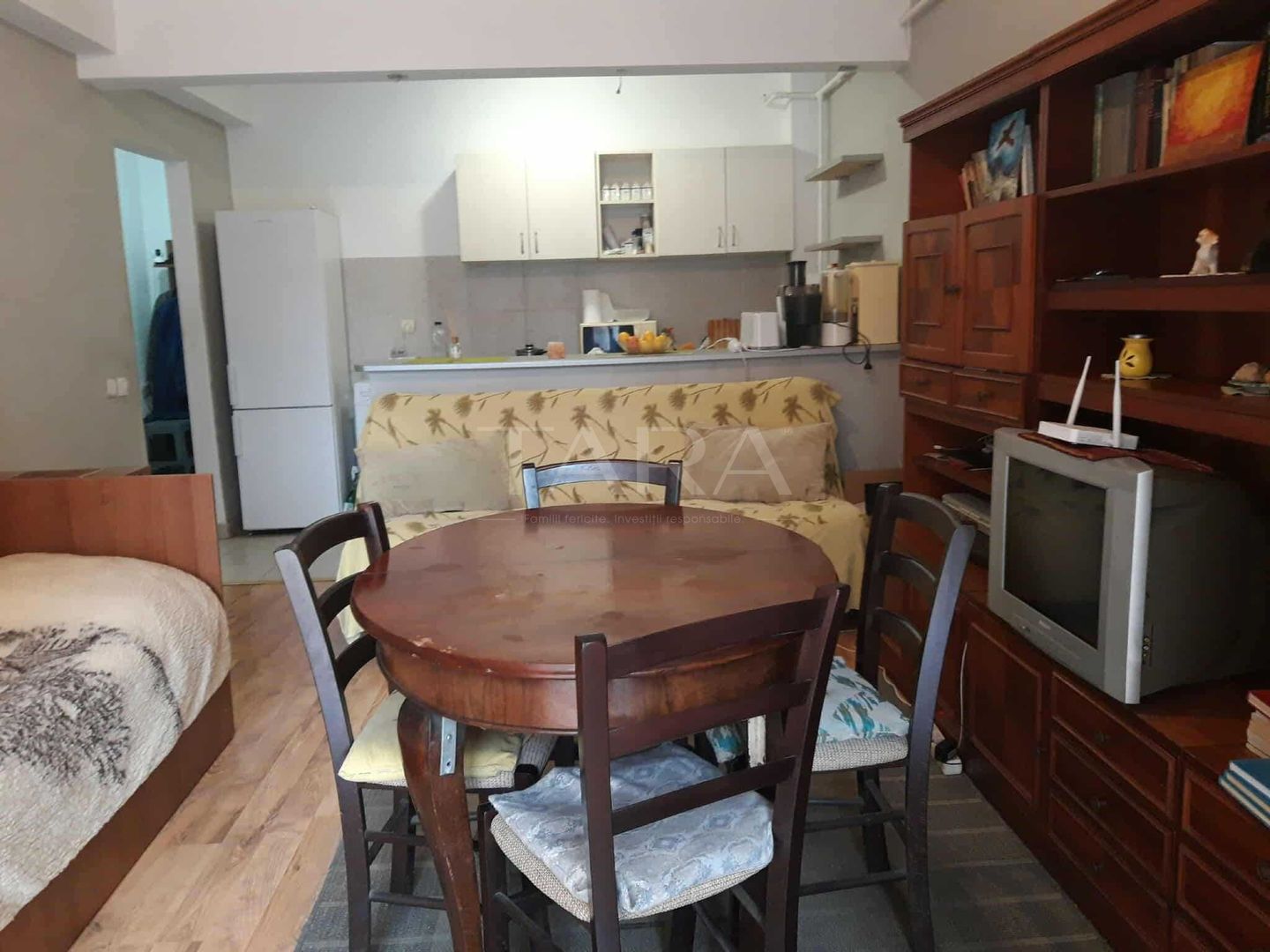 2 camere de vânzare - Zona Porii, Florești - Poză 3