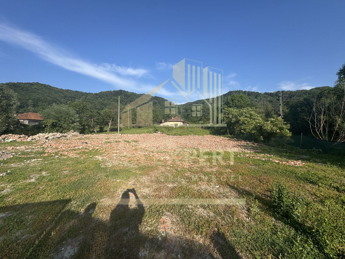 TEREN INTRAVILAN 3296 MP CAMPULUNG ARGEȘ - Poză 8