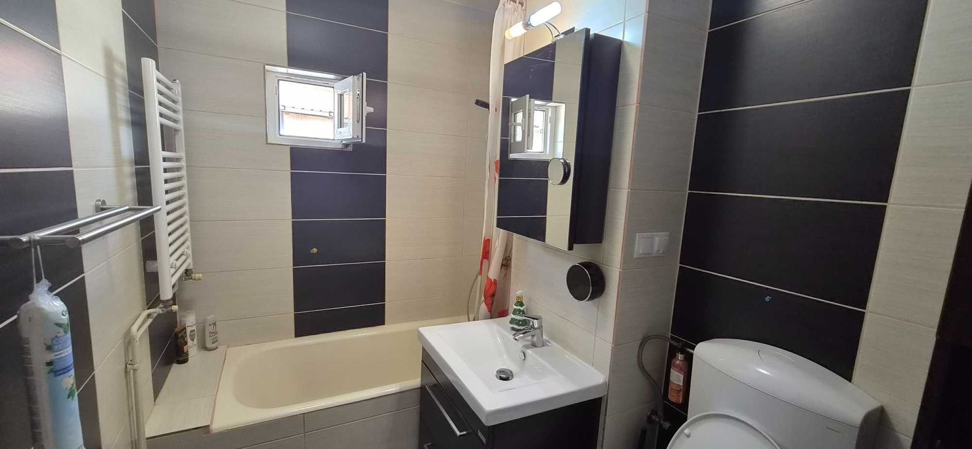 CENTRUL ORASULUI, 2 CAMERE, APARTAMENT SEMIDECOMANDAT - Poză 8