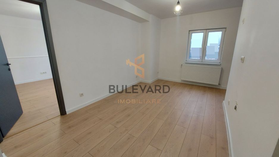 Apartament cu 3 camere finisat modern! - Poză 1