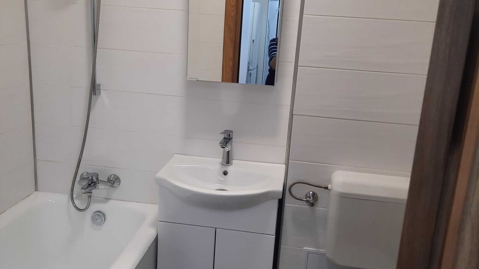 Ag BRASADAS închiriază ap 2 cam Et 3/9 50mp MAGHERU. - Poză 3