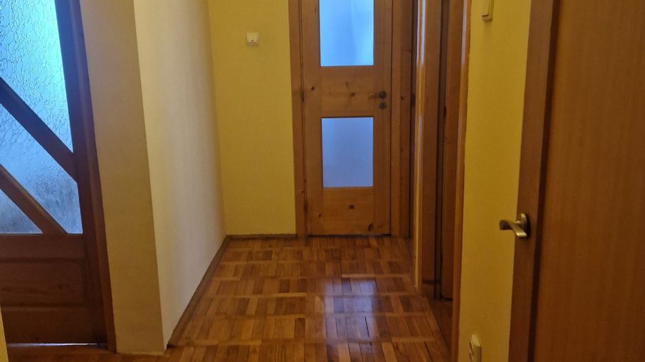 APARTAMENT4 CAMERE ZONA  SOARELUI LANGA SCOALA 30 - Poză 9
