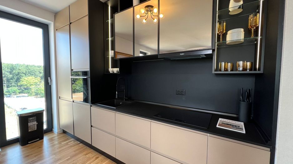 Apartament Elegant cu Vederi Panoramice în Zona Liniștită Băneasa - Poză 6