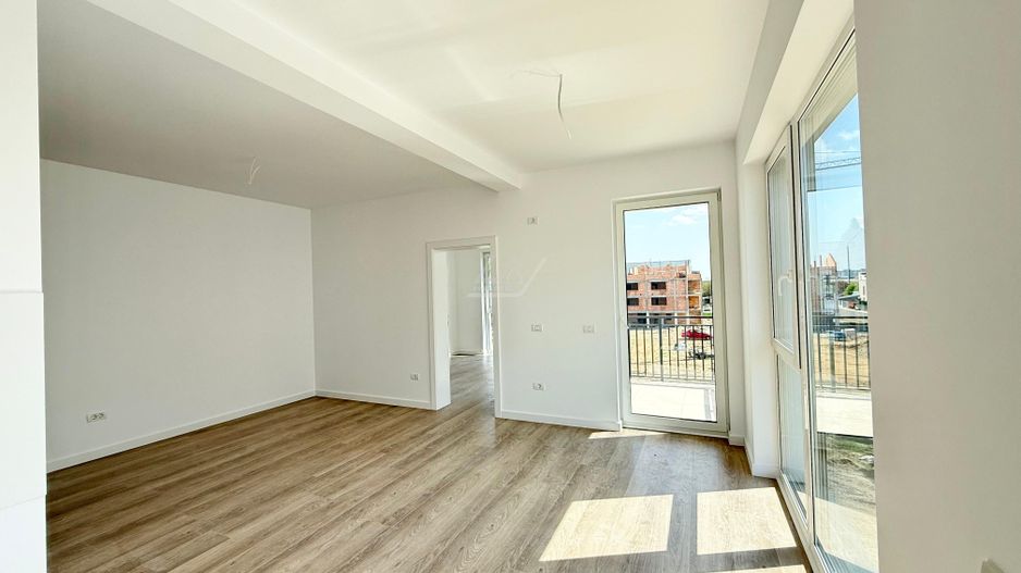 Comision 0! Etaj 1. Loc de parcare. Lift. - Poză 3