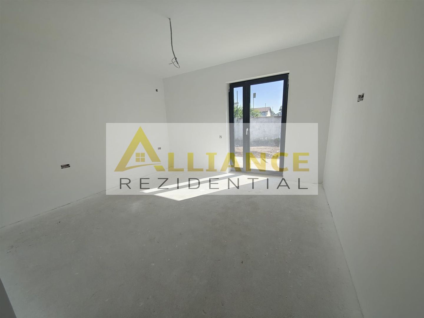 Casa parter | Str. Miorita | 4 camere | Teren 463 mp | La 5 minute de bulevard - Poză 5