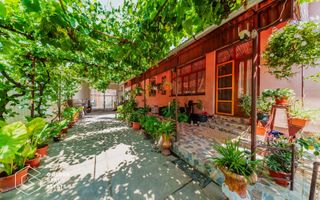Casa foarte spatioasa cu gradina si gospodarie, Santana - Poză 16