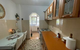 De vanzare apartament (se accepta si schimb cu casa) - Poză 5