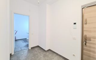 Spatiu comercial cu vad de închiriat Urban Coresi Brasov - 47 mp  # plus-imo.ro - Poză 5