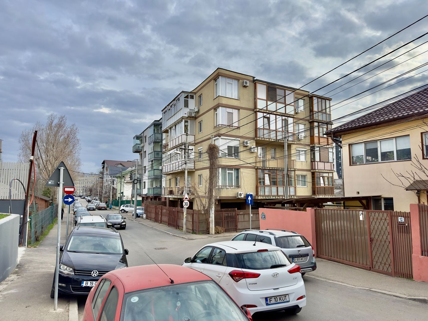 2 camere, bloc 2007, metrou Crangasi, parcare inclusa, centrala proprie - Poză 17