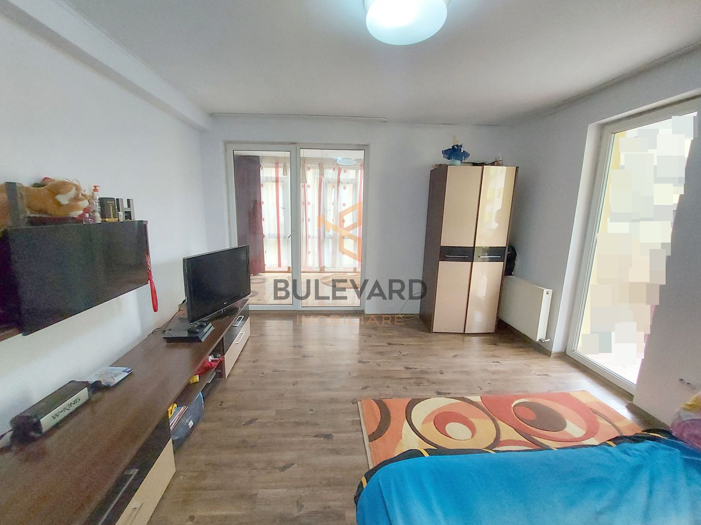 Apartament cu 2 camere+terasa 18 mp+balcon 16 mp! - Poză 2