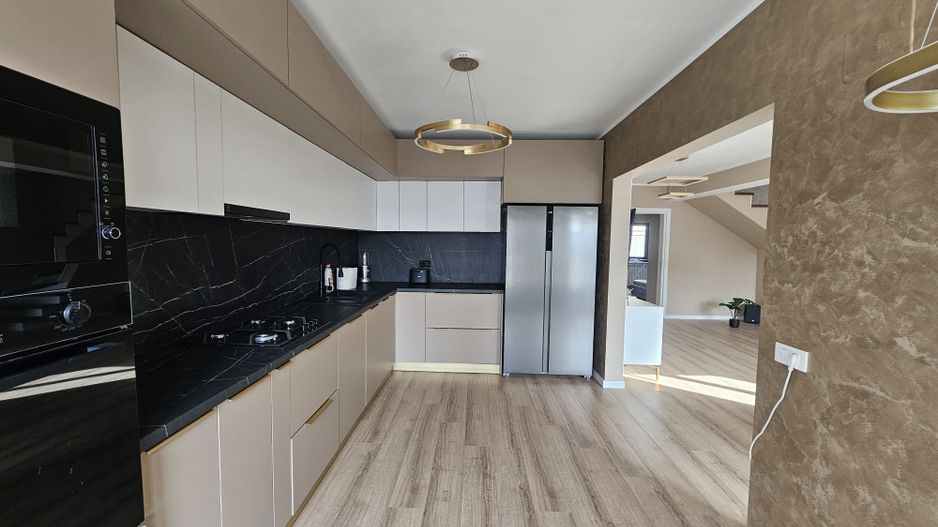 Casa de vanzare cocheta valu lui Traian/Constanta - Poză 3