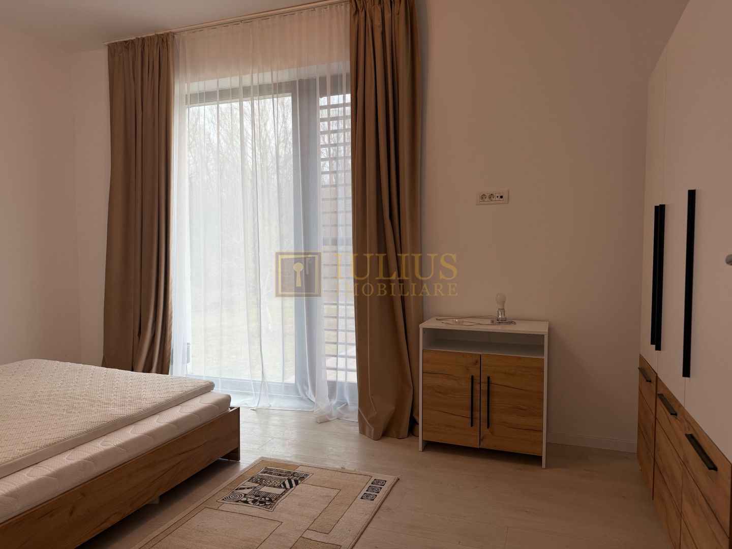 2 locuri de parcare, cu vedere spre Padurea Verde-Dumbravita - Poză 24