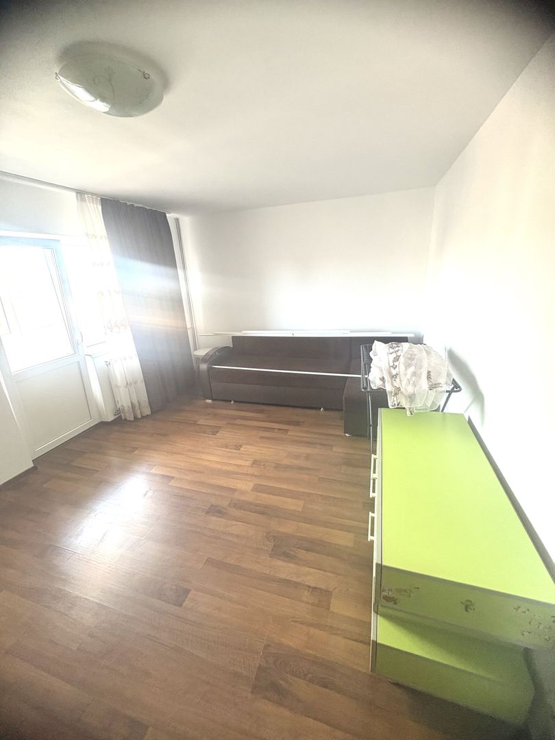 Apartament de închiriat- zona Nufărul - Poză 8