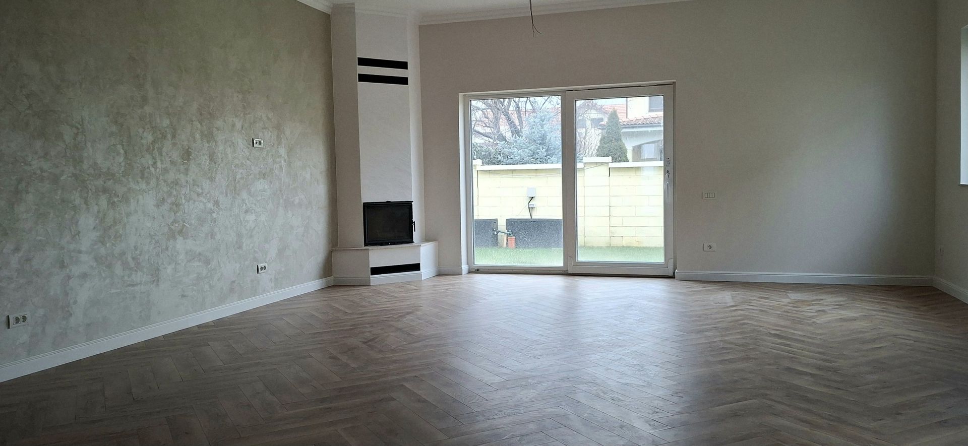 Duplex cu 4 camere - Parcul central Dumbravita - Poză 2