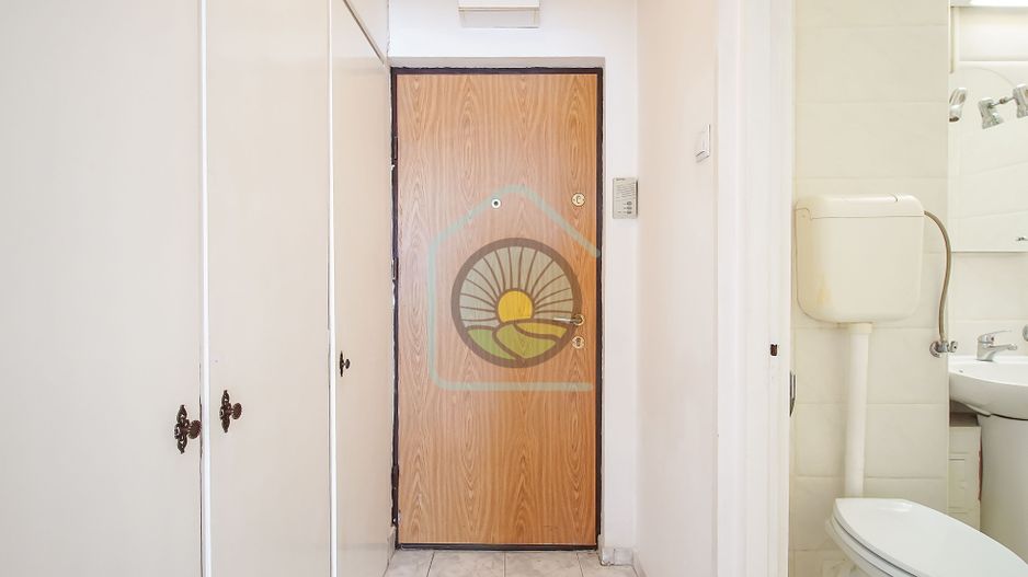 Garsonieră gata de mutat / închiriat – etaj 1, sud, centrală proprie - Poză 9