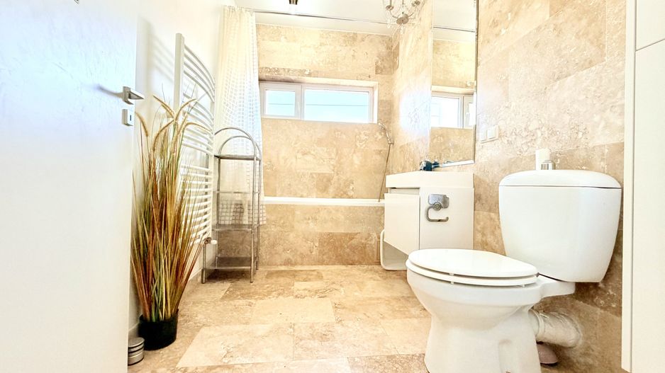 Apartament elegant -curte proprie - garaj - Poză 26