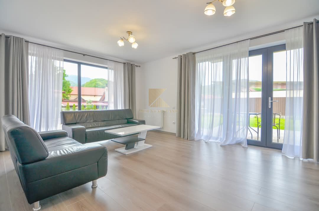 Casa noua tip duplex, 2 dormitoare cu 2 bai, curte, Sacele, PETFRIENDL - Poză 3