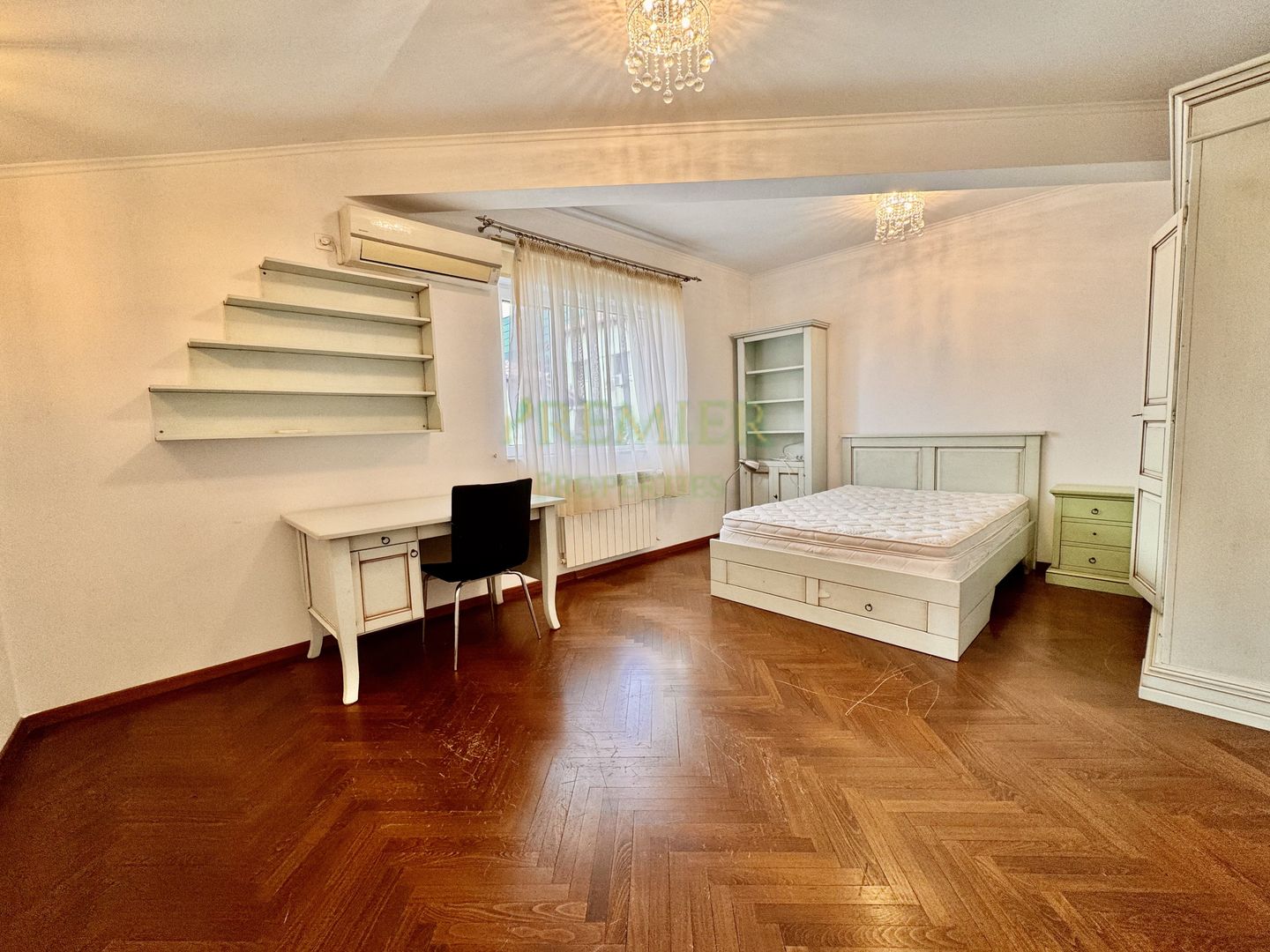 VILA 3 DORMITOARE SI DRESSING COMPLET MOBILATA SI UTILATA | HERASTRAU | - Poză 10