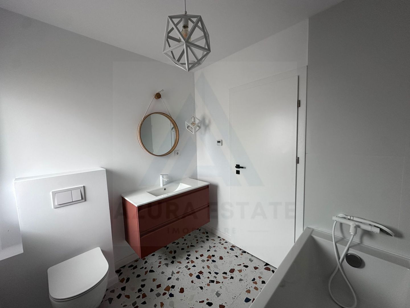 Casă premium complet utilata 5 camere 3 bai teren 427 mp în Cisnădie - Poză 8