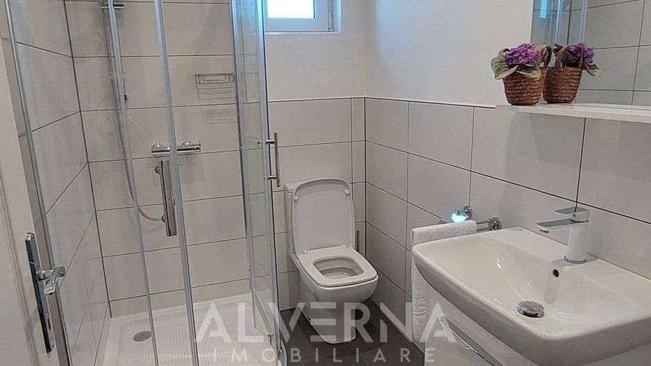 Apartament 3 camere | 100mp + 2 balcoane | parcare | zona Europa - Poză 5