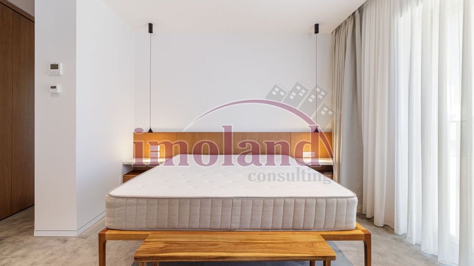 Unique Penthouse with 2 terraces and parking - Central Bucharest - Poză 15