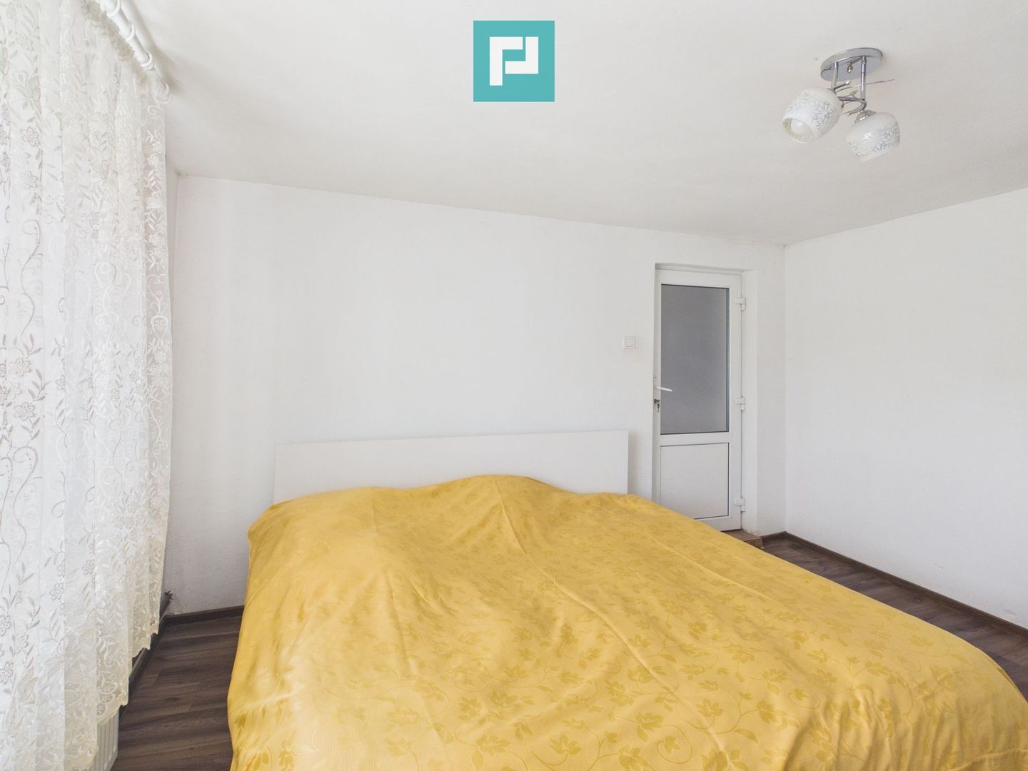 Casă retrasă Pișchia – 4 camere, teren 920 mp - Poză 44