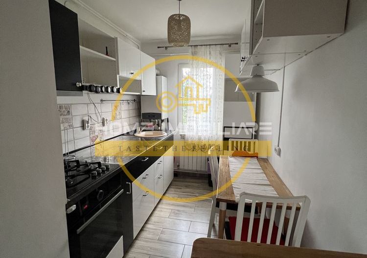 Apartament de inchiriat / 3 camere / Podu Ros - Poză 5