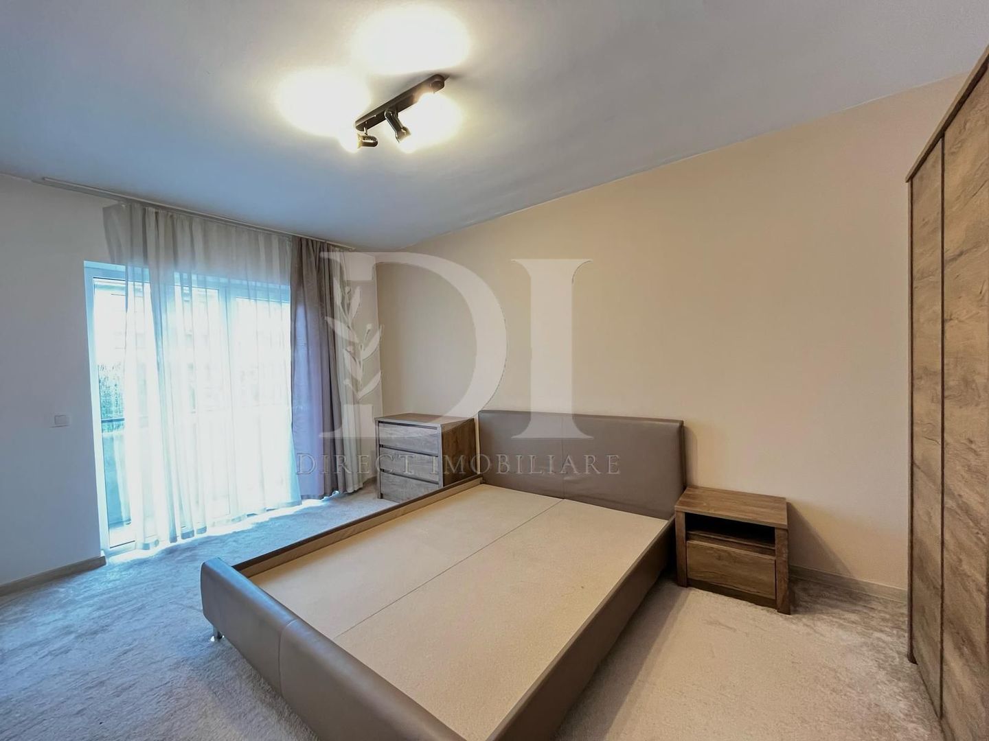 Apartament 2 camere | Pet Friendly | Parcare inclusă | terasa 10 mp - Poză 11