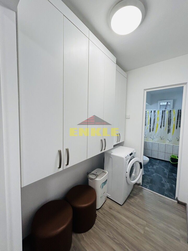 De inchiriat apartament 2 camere, zona Pietonalul Unirii. Pret 400€ - Poză 9