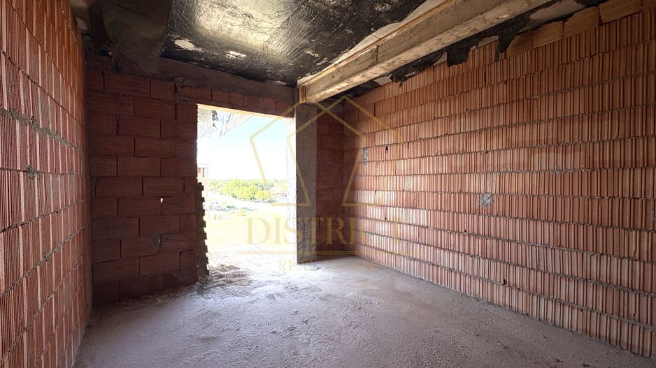 Apartament cu 3 camere si 2 bai | Mosnita Noua - Poză 4