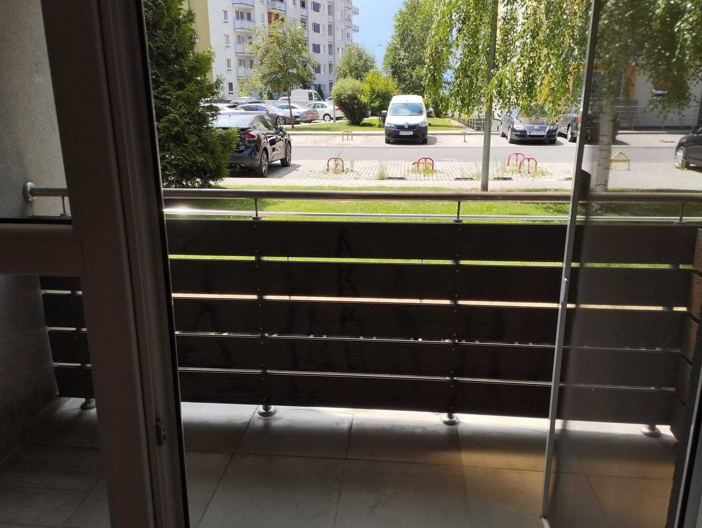 Apartament  3 camere - Poză 1