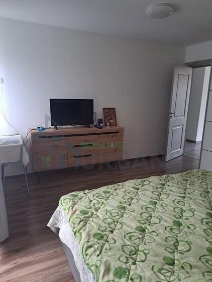 Vând casă în Iași, sat Vlaiceni - Poză 9