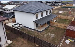 Duplex modern de vânzare în cartierul Izvor - Poză 3