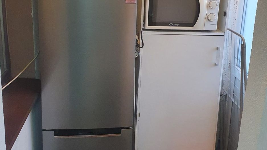 Apartament de vânzare, complet mobilat - Poză 5