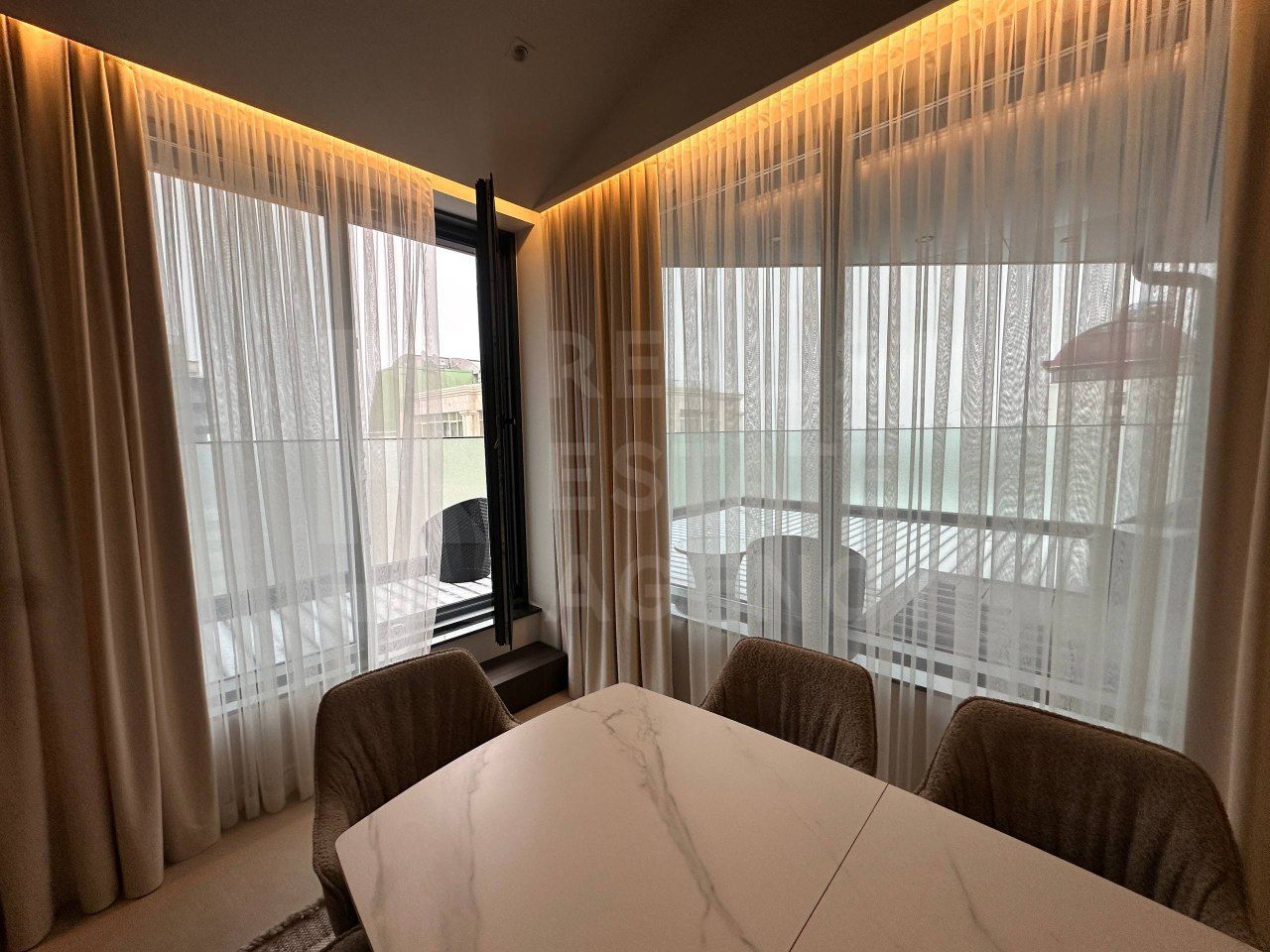 Chirie, penthouse, 3 camere, str. Mitropolit  Varlaam, Centru - Poză 8