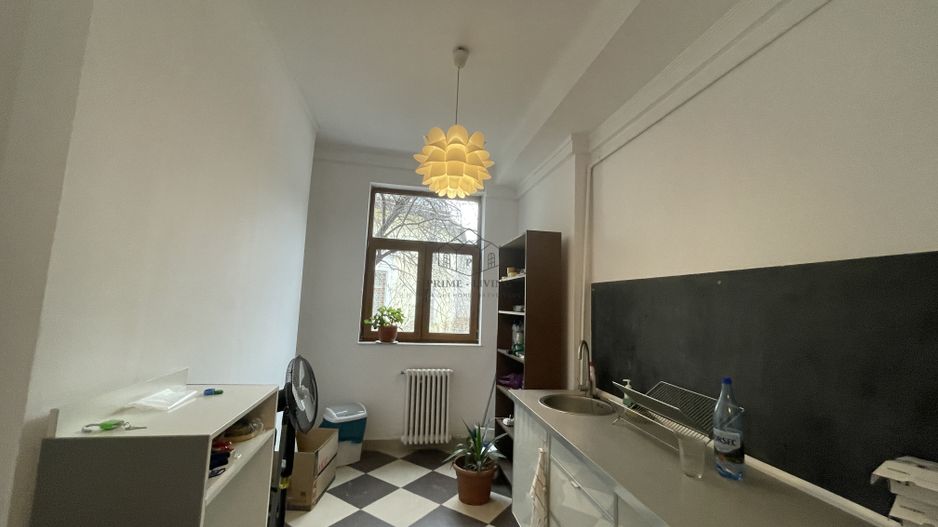 VILA SUPERBA LA INCHIRIERE PRETABILA CA SPATIU DE BIROU SAU REZIDENTA - Poză 21