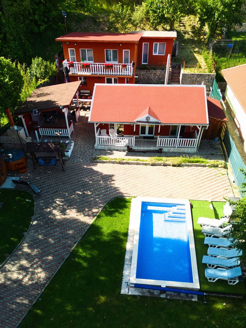 Charming Home By Feleacu, 1582 mp teren. Se accepta schimburi. - Poză 2