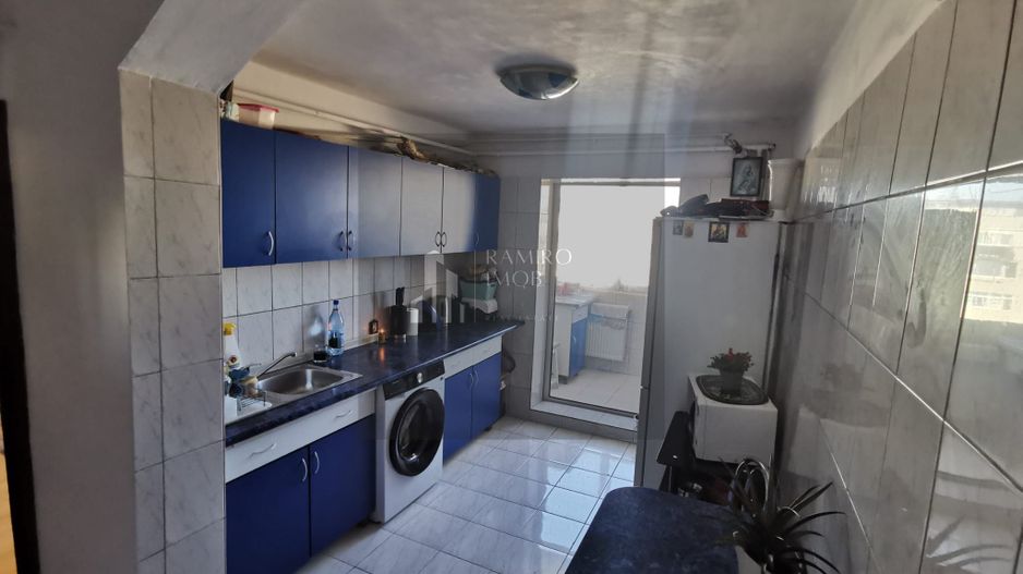 Apartament 3 camere decomandat Rahova - Poză 3