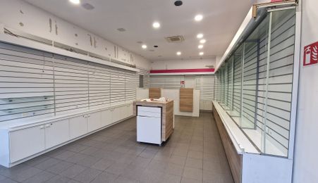 INCHIRIERE SPATIU COMERCIAL