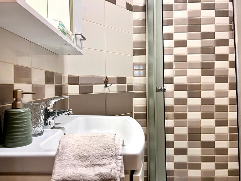 APARTAMENT tip penthouse  ZONA Torontalului - Poză 17