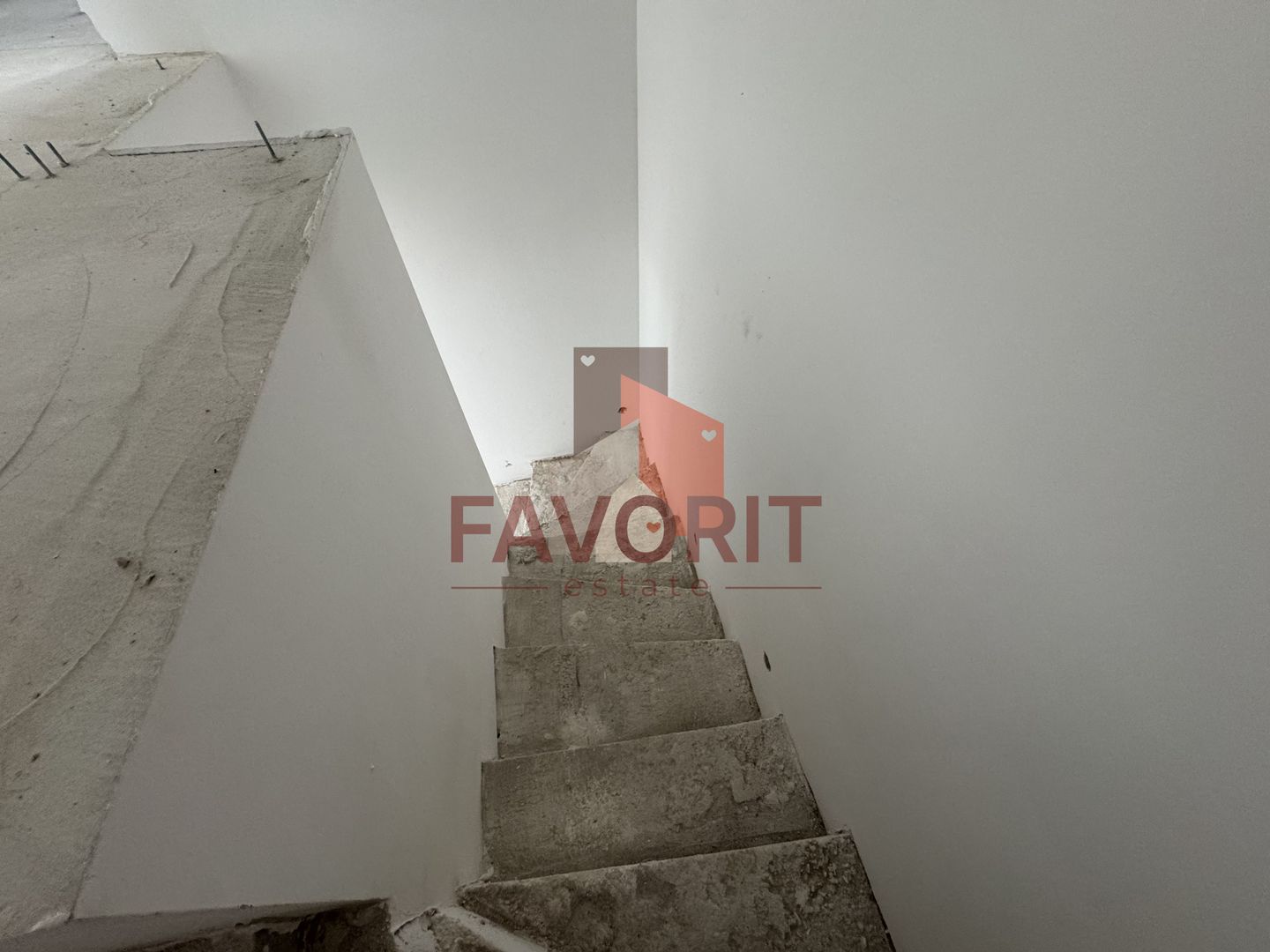 Aproape de benzinaria ESO. Finisaje la alegere - Poză 14
