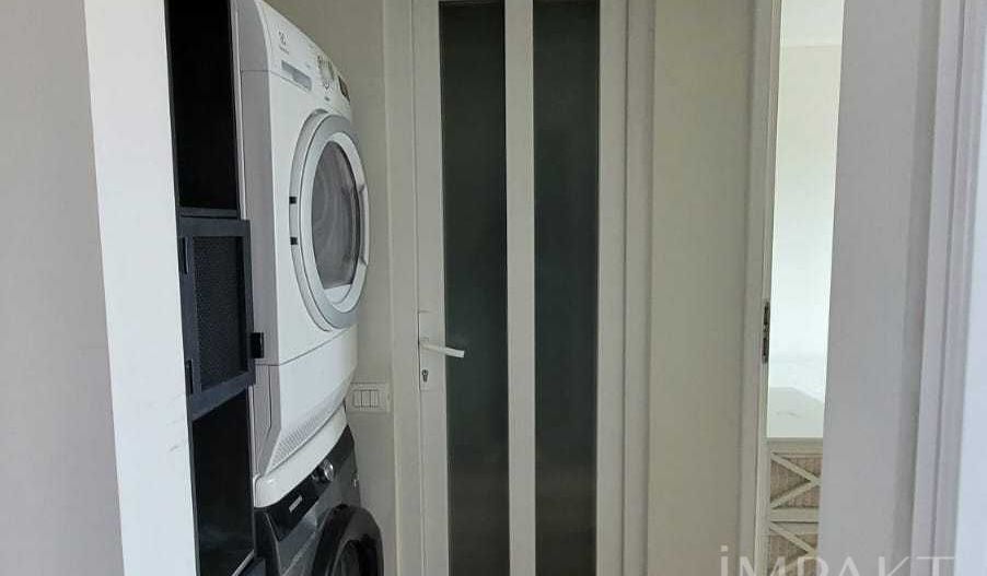 Apartament cu 3 camere decomandat, boxa – Intre Lacuri - Poză 6
